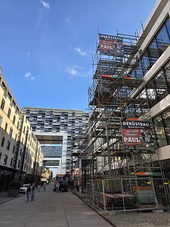 Freistehende Treppentürme Zollhafen Köln